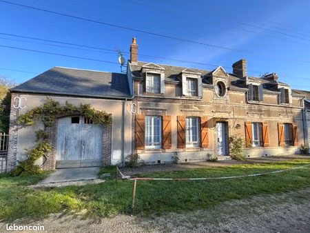 exclusivité - maison ancienne proche la loupe