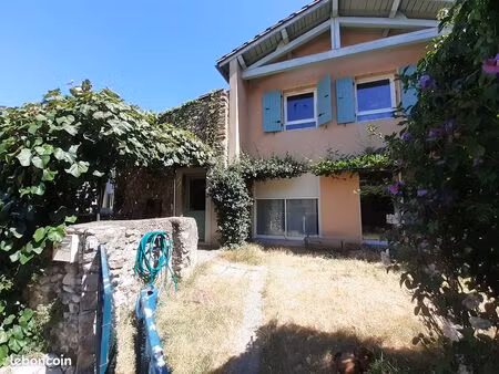 maison de village