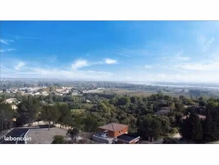 terrain 410 m² comps