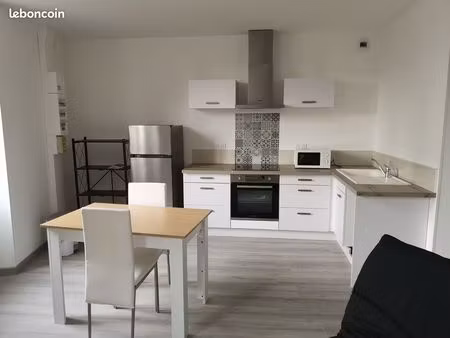 a louer appaertement meubler 60 m2 / 560