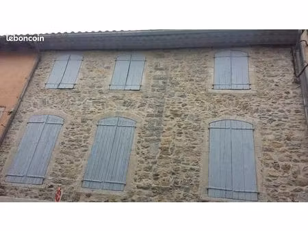 immeuble 15 pièces 407 m²