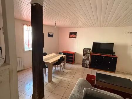 appartement t3 à pons