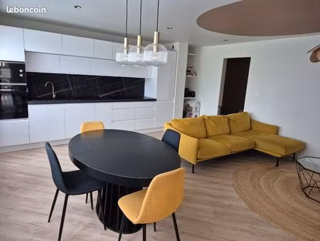 appartement t4 rénové 80m² avec garage et balcon