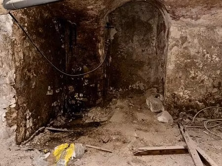 cave louée