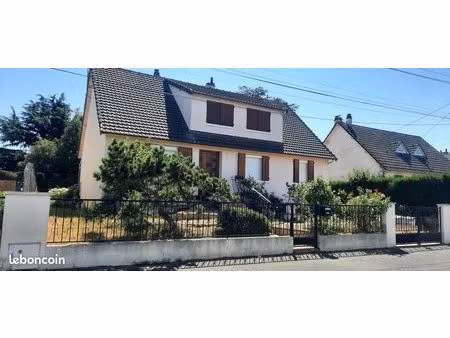 pavillon 7 pièces 139 m²