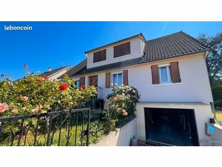maison 6 pièces 133 m²