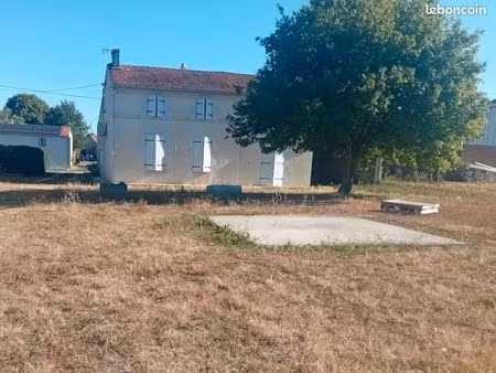 a louer maison à la crignolée