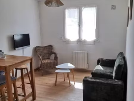 location maison bourg hillion
