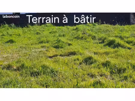 terrain 524 m² baye