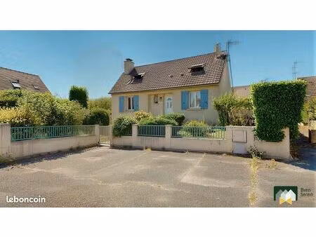maison 6 pièces 94 m²