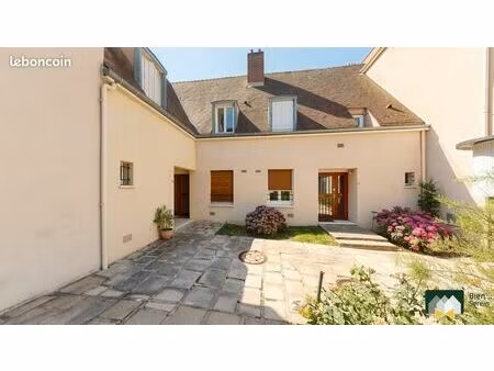 maison 4 pièces 93 m²