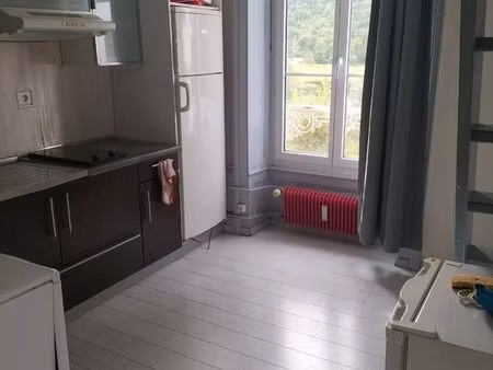 appart 2 pièces+balcon+parking