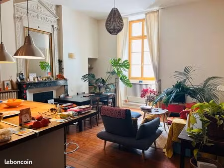 appartement t3 à louer  centre-ville de romans