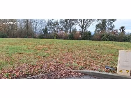 terrain 1 141 m² l isle jourdain