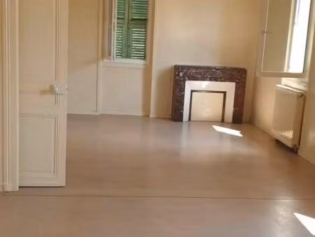 loue appartement clos chassaing périgueux