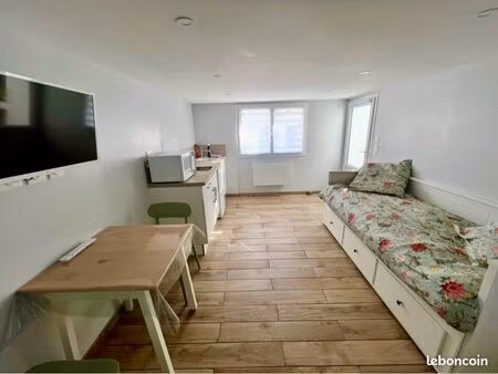 studio moderne avec jardin – 19 m²