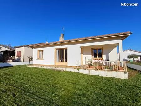 villa 5 pièces 93 m²