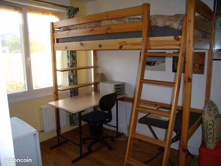 studette chambre meublée&equipée pr 1étudiant(e) ds maison chez l habitant à bordeaux