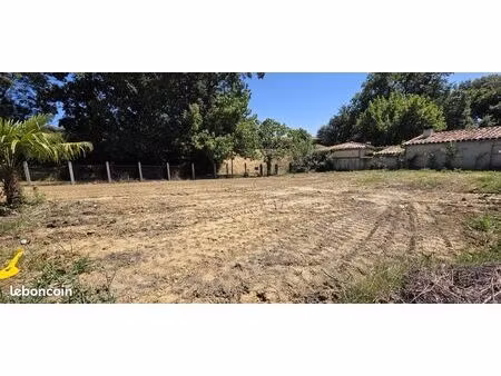 terrain 450 m² bruguieres