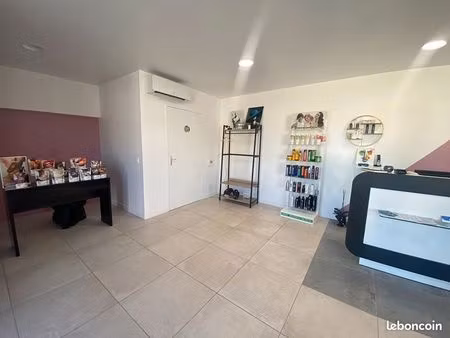 local commercial 20 m² ploneour lanvern