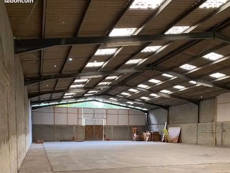 entrepôt à louer
