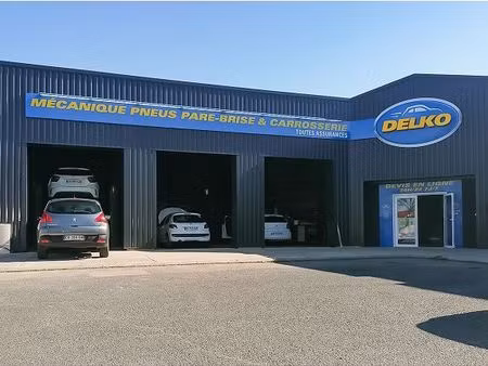garage automobile  garage 370 m² remoulins