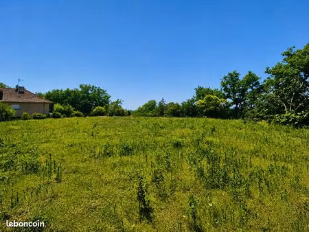 terrain 1488m²  vue magnifique sur muret