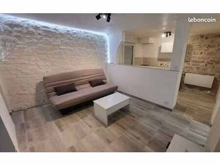 studio meublé aramon centre