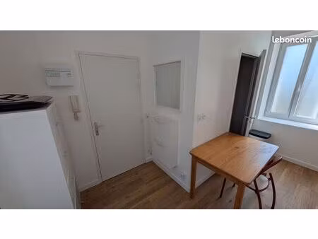 studio meublé