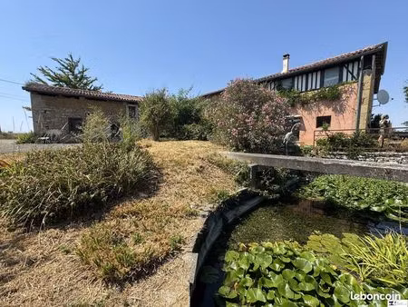 propriété 6 pièces 230 m²