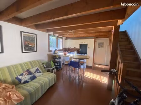 maison 2 pièces 51 m²