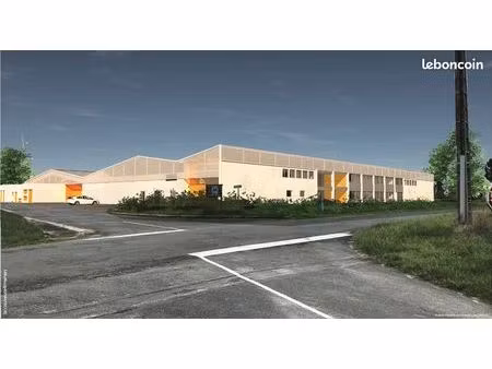 bâtiment industriel 5 500 m²