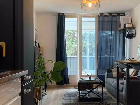 la grande motte - quartier ponant – t2 coup de cœur + loggia + parking couvert