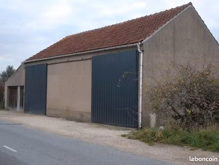 hangar dépôt pour stockage