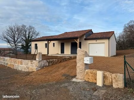 location maison 88m² - faycelles