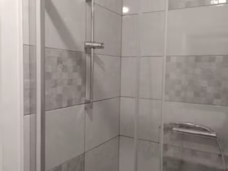 f2