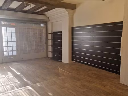 local commercial 55m2 rue colbert