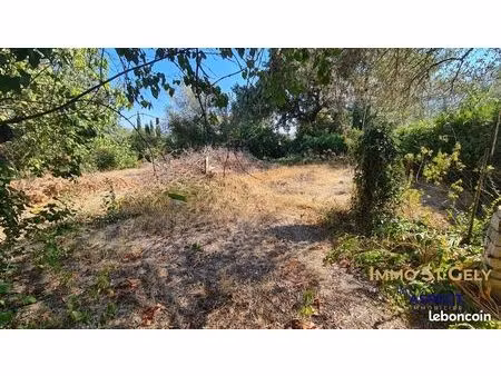terrain 643 m² saint-vincent-de-barbeyrargues
