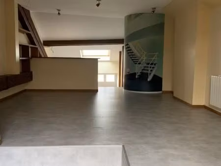 loft 2 pièces 53 m²