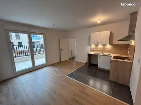 appartement tres recent 2 pièces 41 m² avec terasse-place de parking
