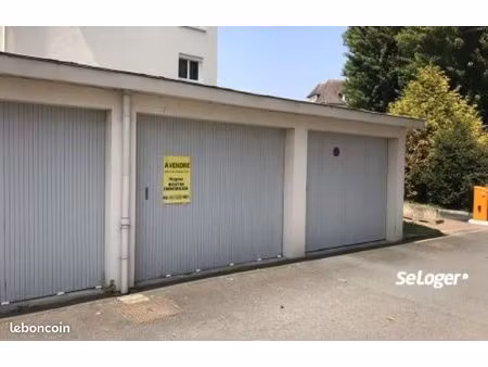garage à acheter sur saint berthevin