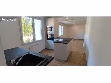 maison f4 avec jardin  clim et 2 garages
