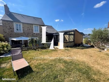 maison 7 pièces 217 m²