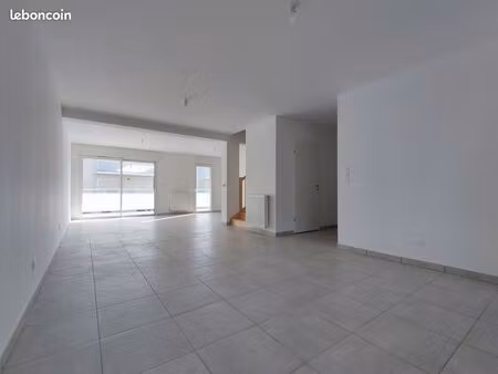 villa 4 pièces claix