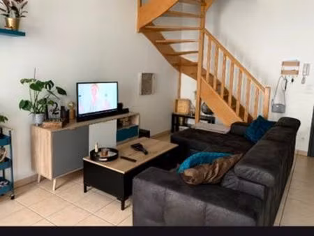 charmant t3 duplex (non meublé) de 55m2