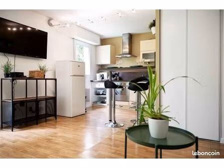 appartement t2 meublé + parking privatif