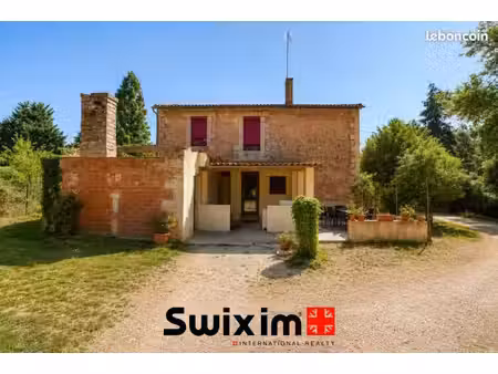 maison 8 pièces 195 m²