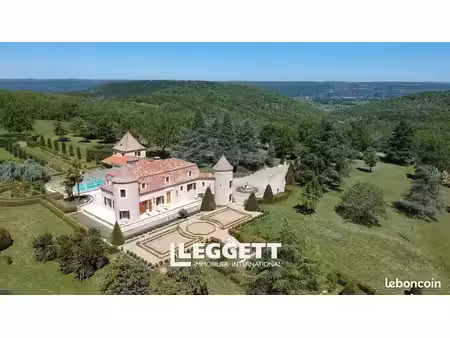 château 12 pièces 300 m²