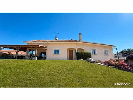 maison 6 pièces 145 m²