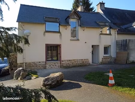 a louer charmante maison de bourg